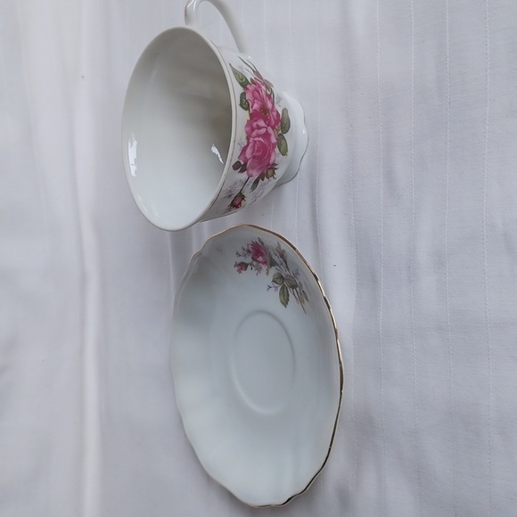 RW Japan Vintage Handpainted Floral Teacup & Saucer - Picture 2 of 11